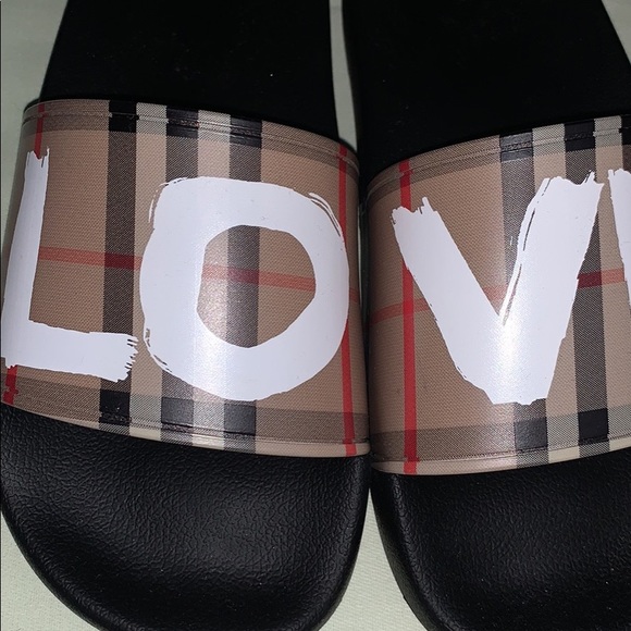 Burberry Love slides - Picture 4 of 4